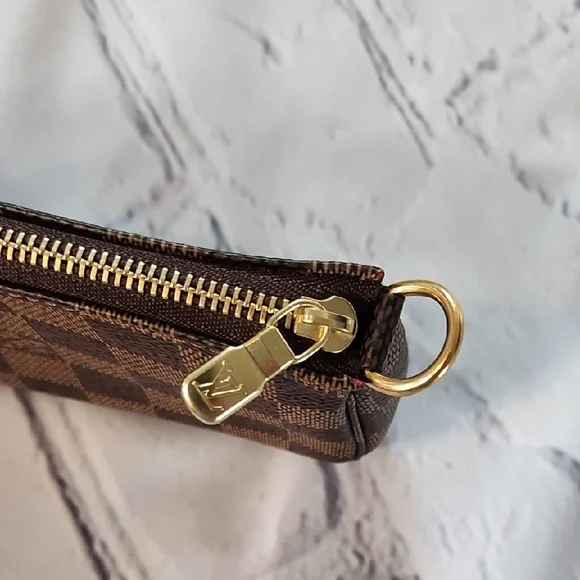 Louis Vuitton Mini Pochette In Damier Ebene - Picture 6 of 12